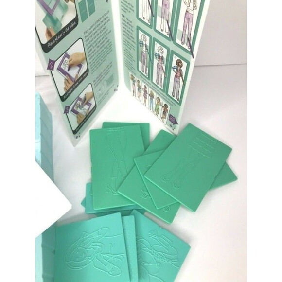 Original Fashion Plates Design Set by Kahootz Collectible - Picture 2 of 6